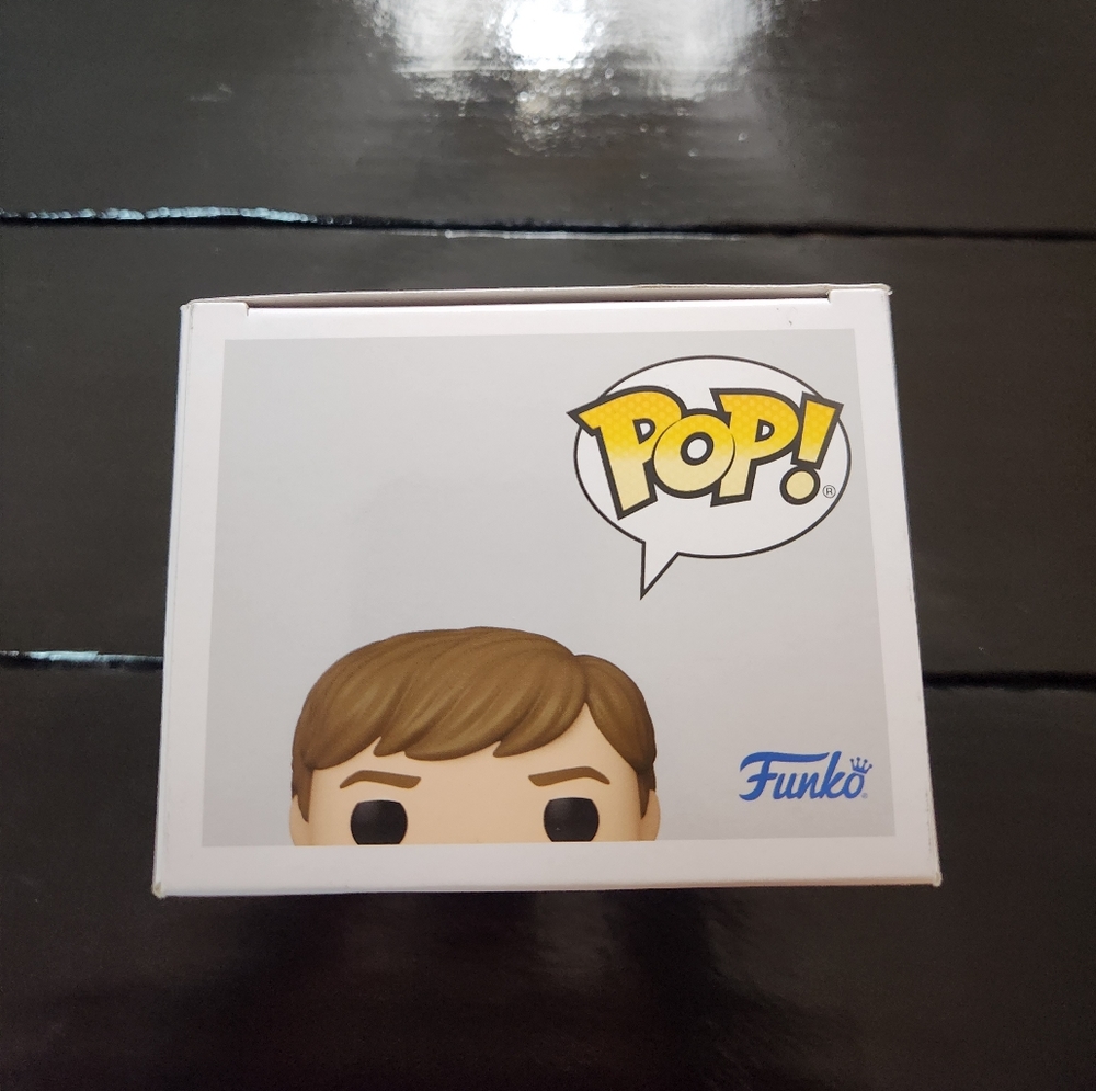 Funko Pop Luke Skywalker with Grogu #482 Star Wars NIB - Picture 5 of 6